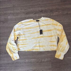 Monrow Yellow and White Relaxed Crop Sweatshirt